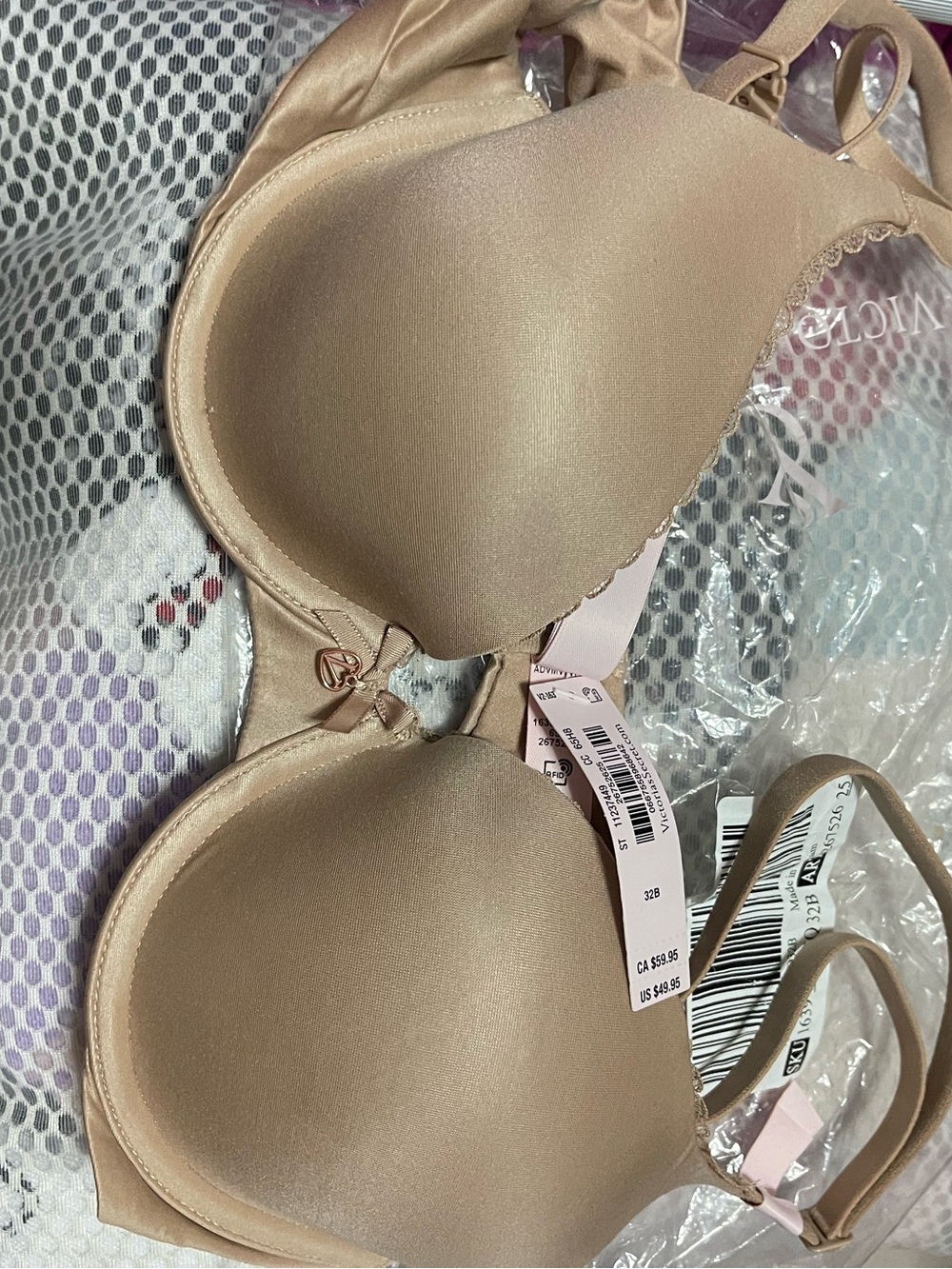 Victoria's Secret Smooth Beige T-Shirt Bra